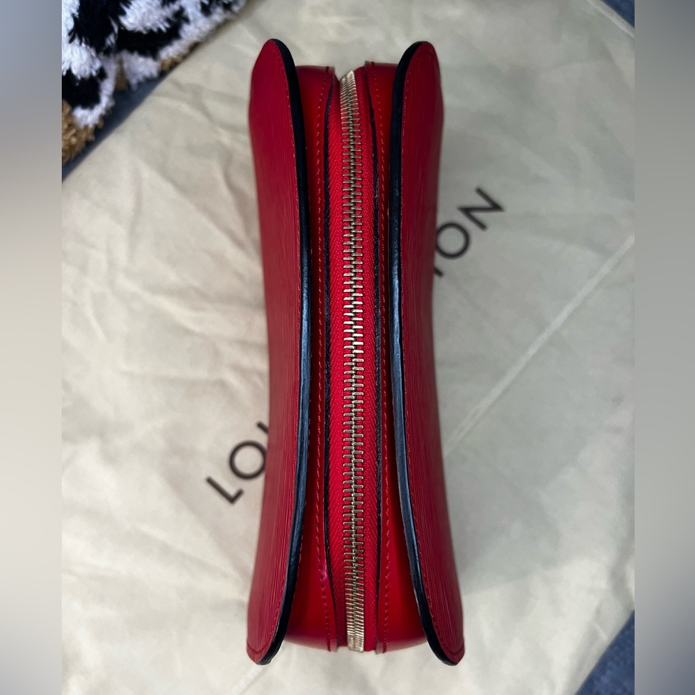Louis Vuitton Dauphine in Red Epi❤️LIKE NEW - Picture 10 of 16
